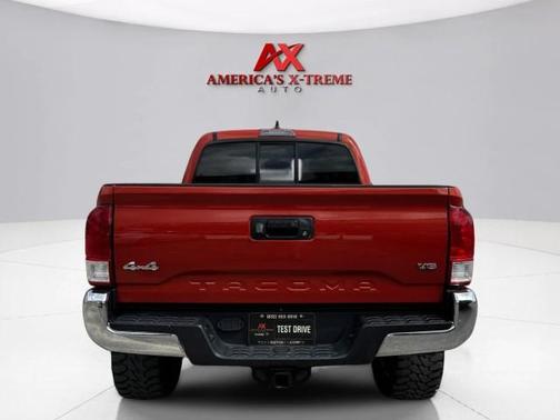 2017 Toyota Tacoma SR5