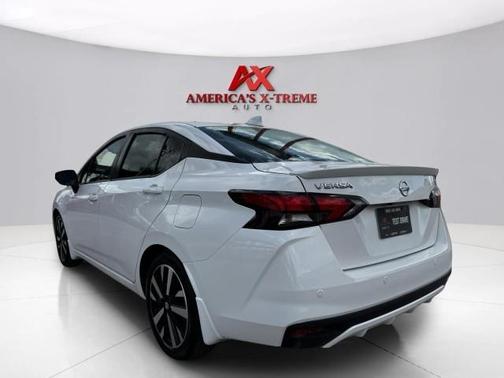 Aspen White 2021 Nissan Versa 1.6 SR
