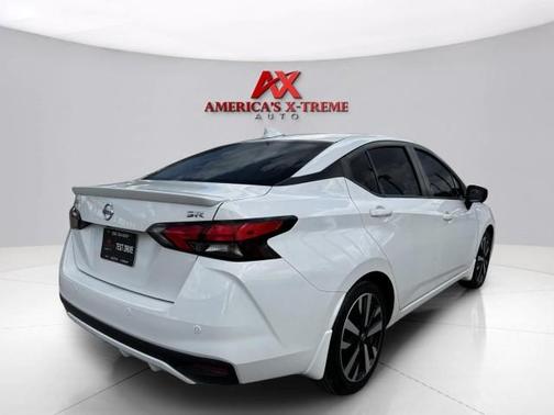 2021 Nissan Versa 1.6 SR