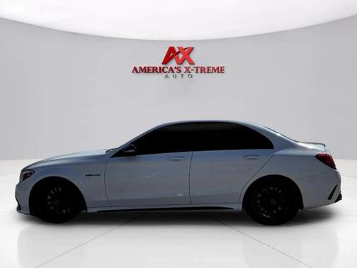 2017 Mercedes-Benz AMG C 63 S