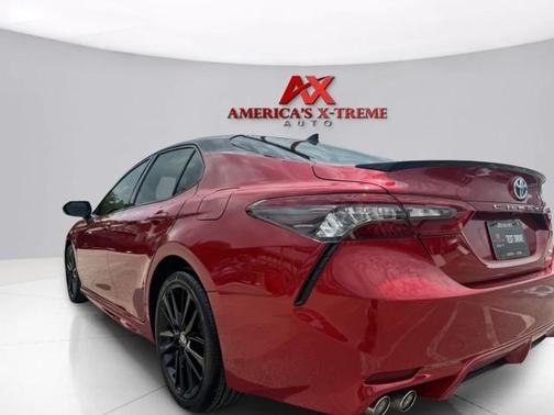 2022 Toyota Camry Hybrid XSE