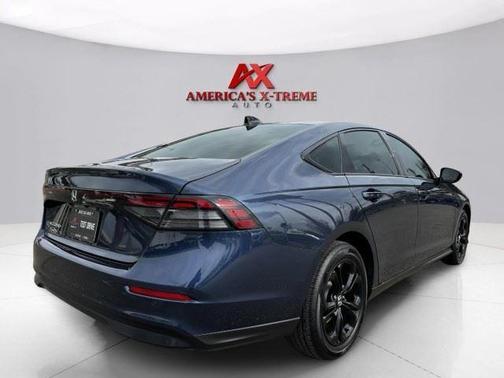 Canyon 2025 Honda Accord SE