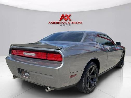 2012 Dodge Challenger R/T