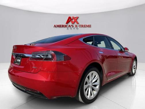 2016 Tesla Model S 90D