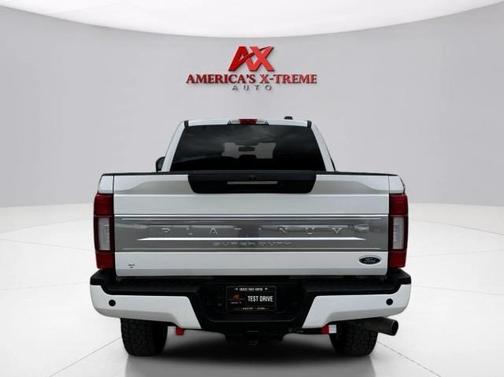 Star White 2022 Ford F-250 Platinum