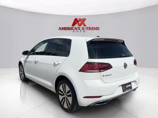 2019 Volkswagen e-Golf SE