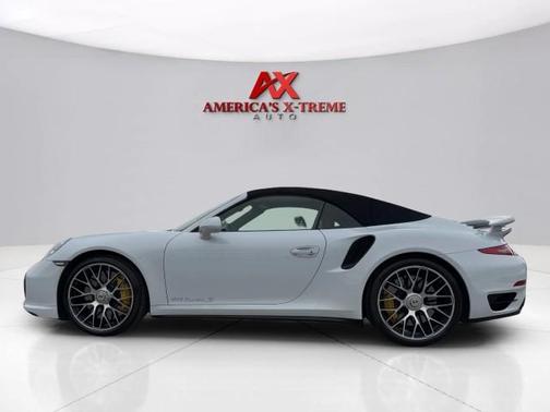 2016 Porsche 911 Turbo S