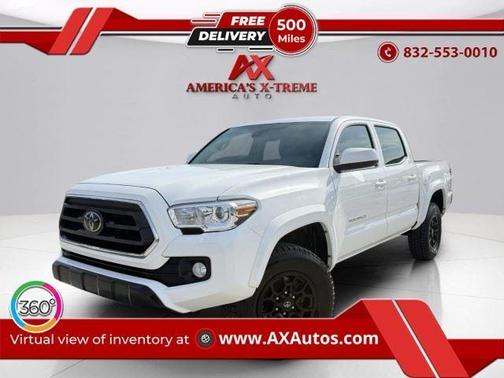 White 2022 Toyota Tacoma SR5