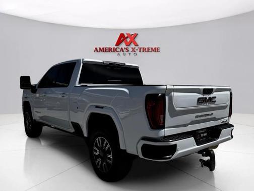 Summit White 2021 GMC Sierra 2500 AT4