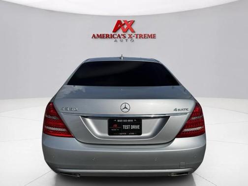2012 Mercedes-Benz S-Class S 550 4MATIC