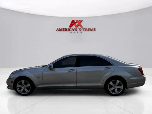 2012 Mercedes-Benz S-Class S 550 4MATIC