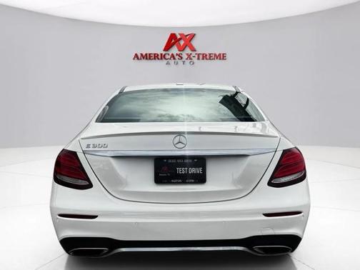 2017 Mercedes-Benz E-Class E 300 Luxury