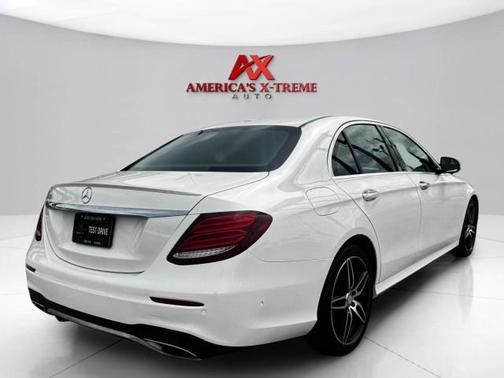 2017 Mercedes-Benz E-Class E 300 Luxury