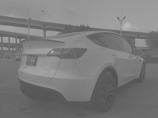 2025 Tesla Model Y Performance