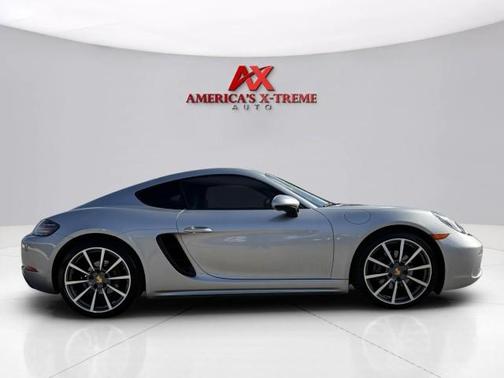 2018 Porsche 718 Cayman Base