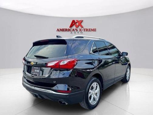 Mosaic Black Metallic 2020 Chevrolet Equinox 2LT