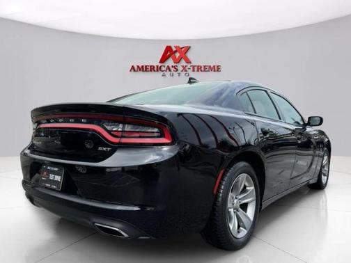 2016 Dodge Charger SXT