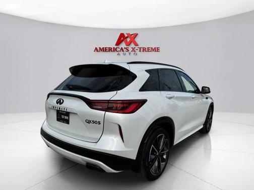 2024 INFINITI QX50 SPORT