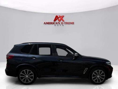 Carbon Black Metallic 2020 BMW X5 M50i