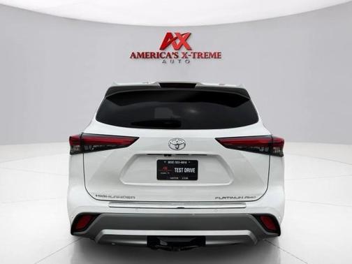 Blizzard Pearl 2021 Toyota Highlander Platinum