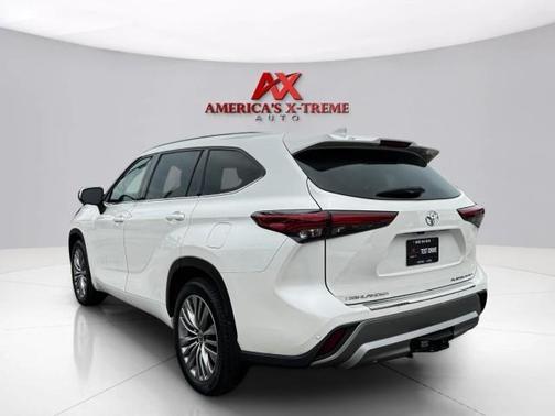 Blizzard Pearl 2021 Toyota Highlander Platinum