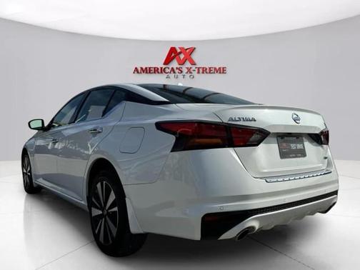 2022 Nissan Altima 2.5 SL