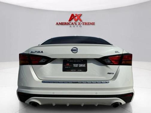 2022 Nissan Altima 2.5 SL