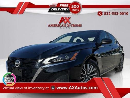 Super Black 2025 Nissan Altima SV