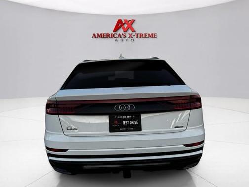 2019 Audi Q8 Premium Plus