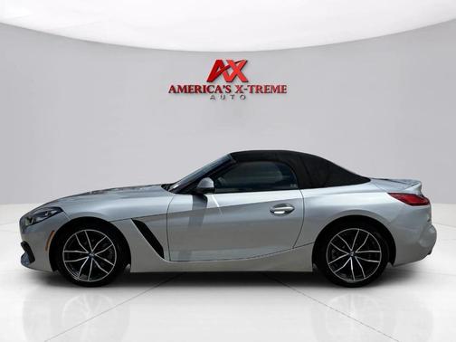 Glacier Silver Metallic 2021 BMW Z4 sDrive30i