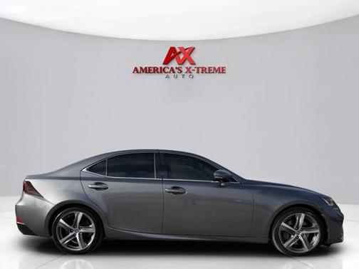 2018 Lexus IS 300 Base