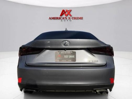 2018 Lexus IS 300 Base