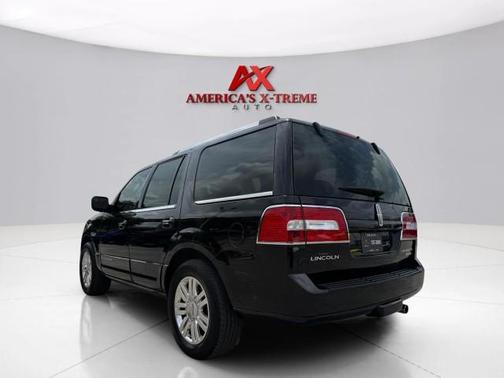 2013 Lincoln Navigator Base