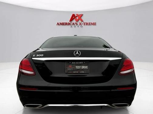 Black 2019 Mercedes-Benz E-Class E 300