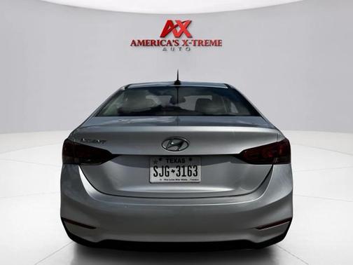 2022 Hyundai Accent SEL