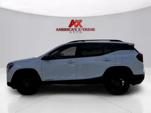 Summit White 2023 GMC Terrain SLE