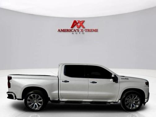 Iridescent Pearl Tricoat 2021 Chevrolet Silverado 1500 High Country