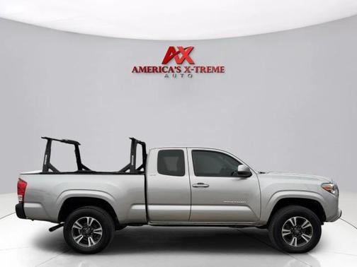 2017 Toyota Tacoma SR5