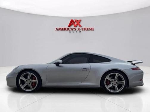 2015 Porsche 911 Carrera 4S