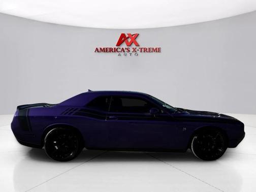 2016 Dodge Challenger 392 Hemi Scat Pack Shaker