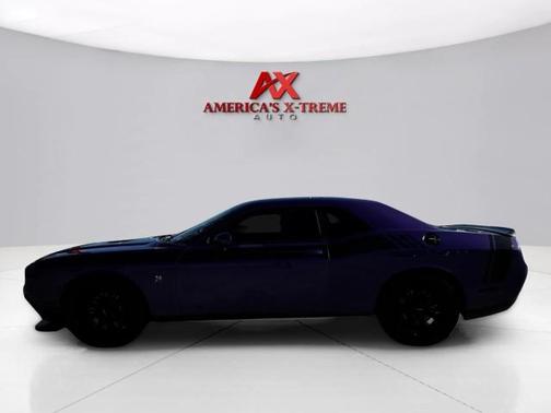 2016 Dodge Challenger 392 Hemi Scat Pack Shaker