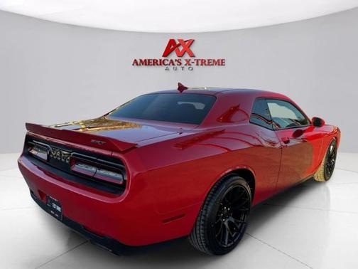 2015 Dodge Challenger SRT 392