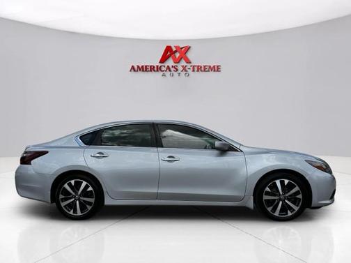 2017 Nissan Altima 2.5 SR