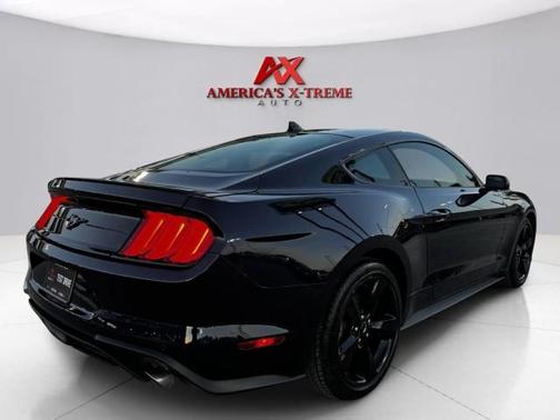 2021 Ford Mustang EcoBoost