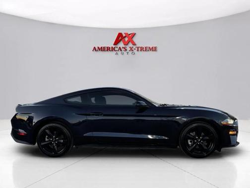 2021 Ford Mustang EcoBoost