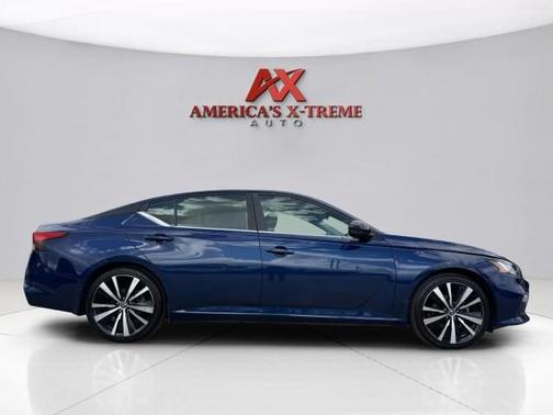 2020 Nissan Altima 2.5 SR