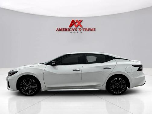 2022 Nissan Maxima SV
