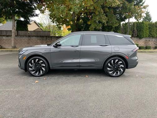 2025 Lincoln Nautilus BLACK LABEL