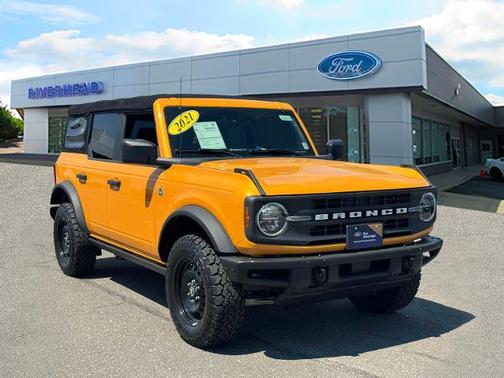 2021 Ford Bronco BLACK DIAMOND