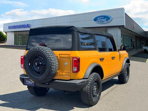 2021 Ford Bronco BLACK DIAMOND
